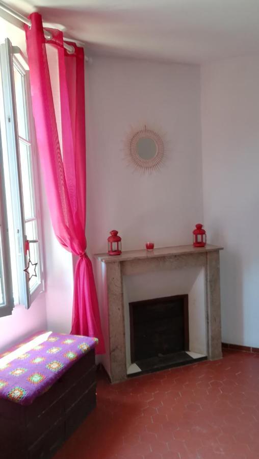 Lolifan En Provence Bed and Breakfast Μπρινιόλ Εξωτερικό φωτογραφία