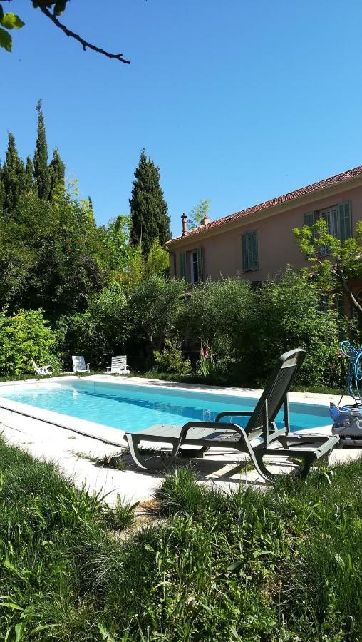 Lolifan En Provence Bed and Breakfast Μπρινιόλ Εξωτερικό φωτογραφία